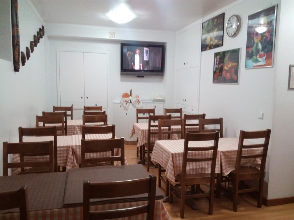 Residencial Moeda Hotel Коимбра Екстериор снимка