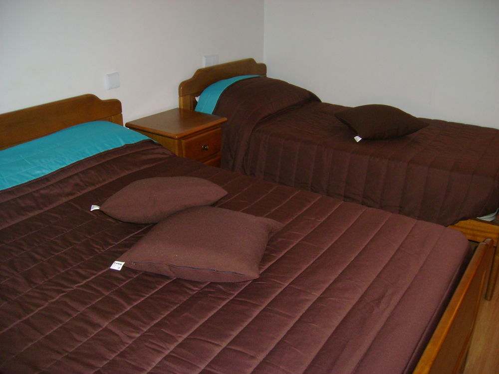 Residencial Moeda Hotel Коимбра Екстериор снимка